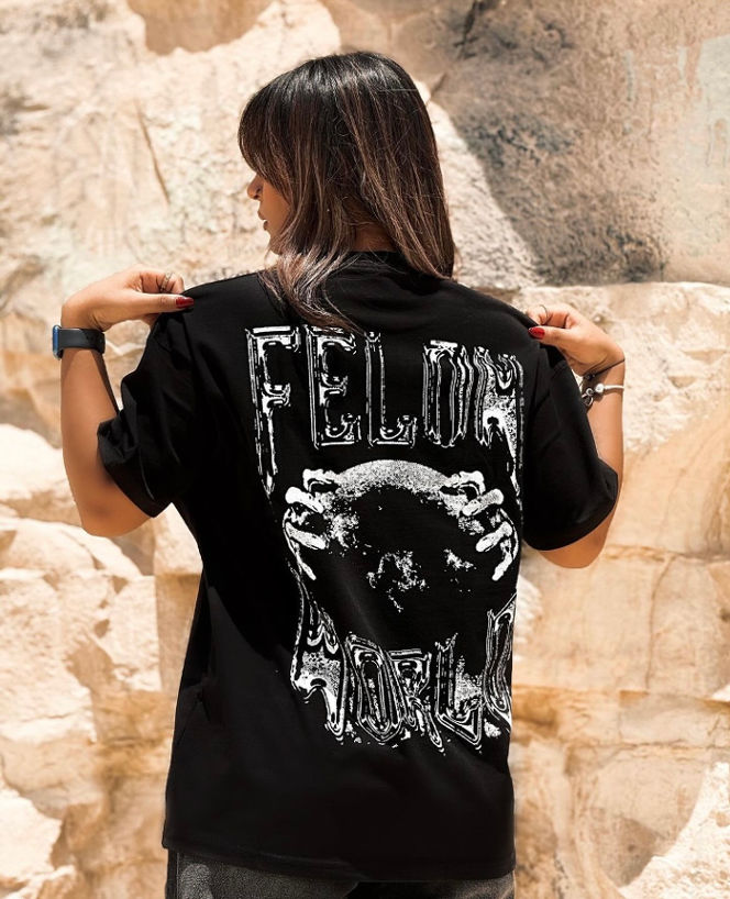 Felon world T-shirt